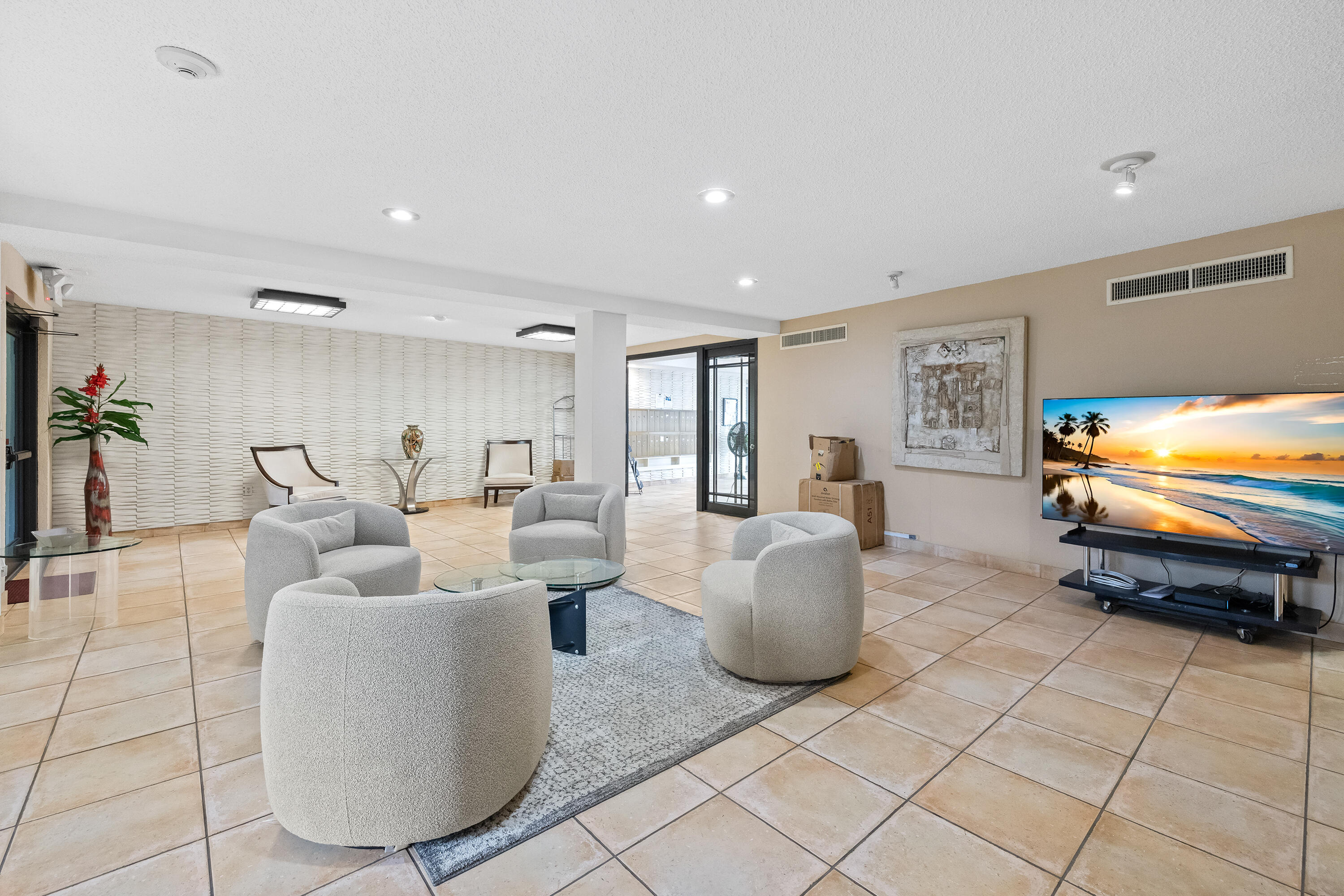 SOUTHGATE CONDO - Residential