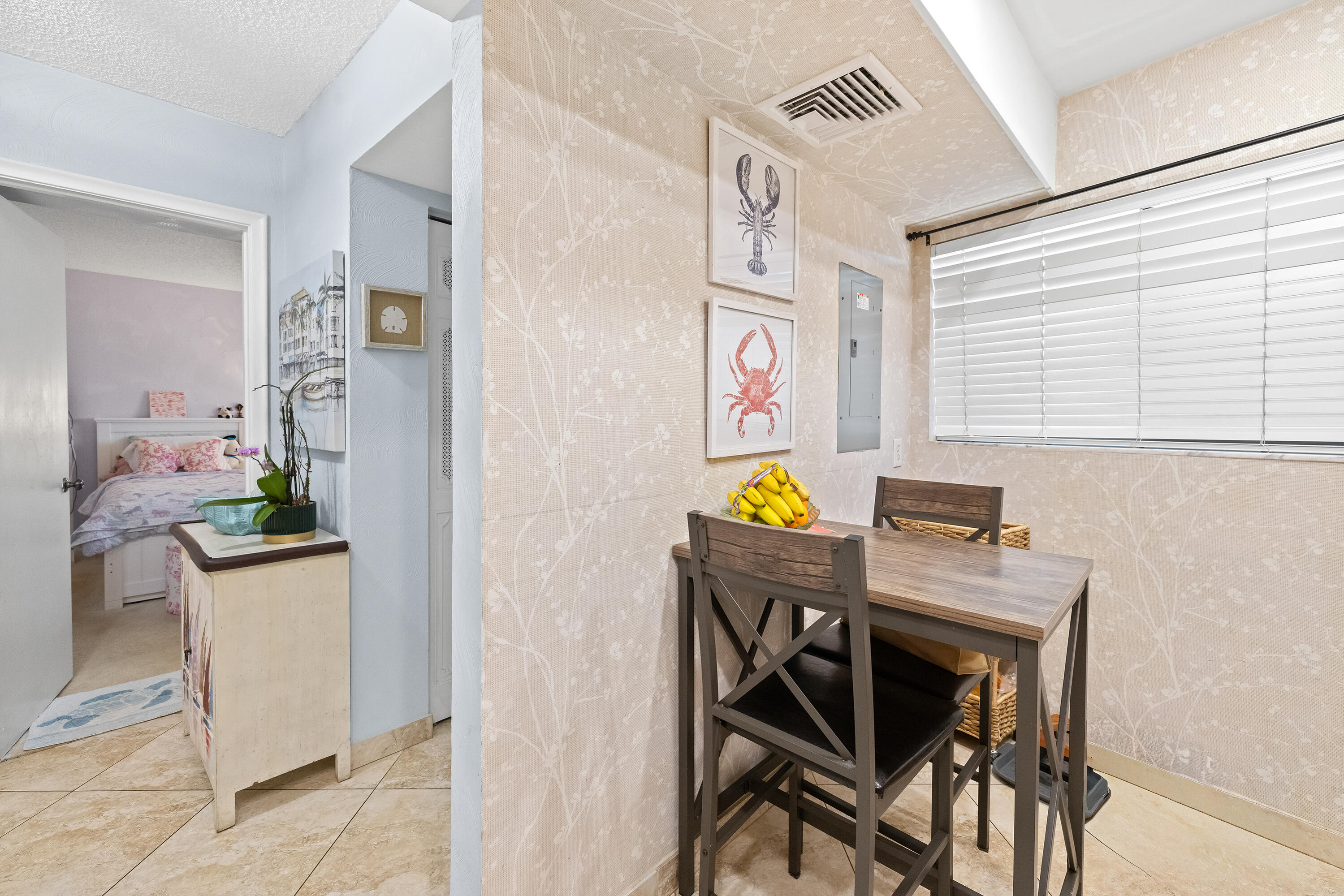 SOUTHGATE CONDO - Residential