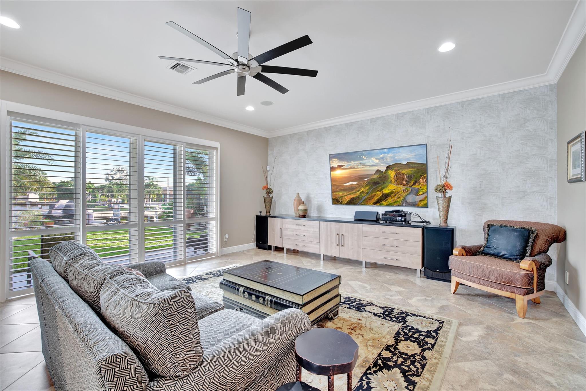 GARDEN ISLES - Residential