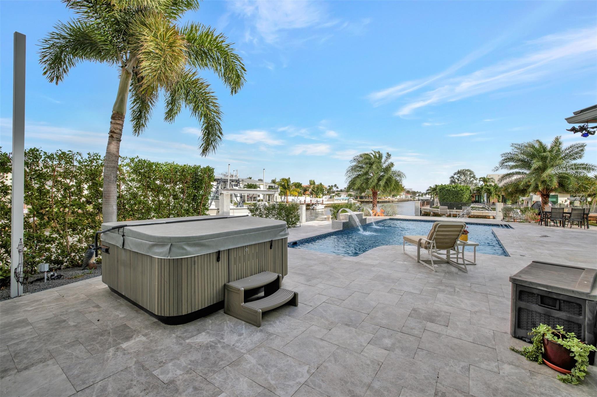 GARDEN ISLES - Residential