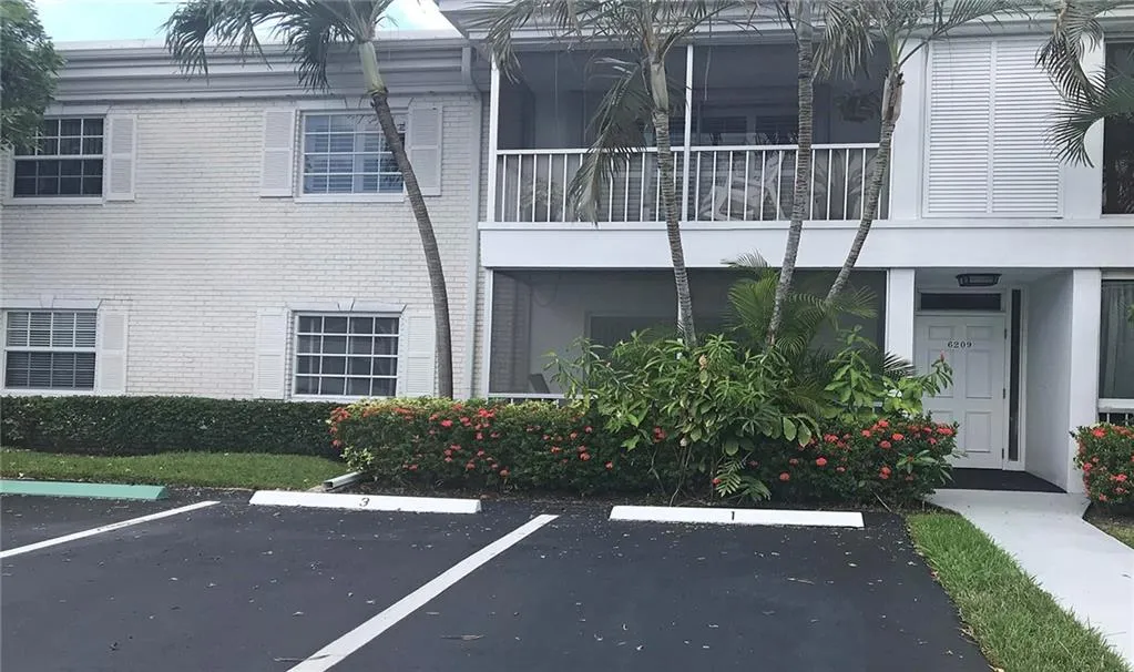 6209 Bay Club Dr Unit 1