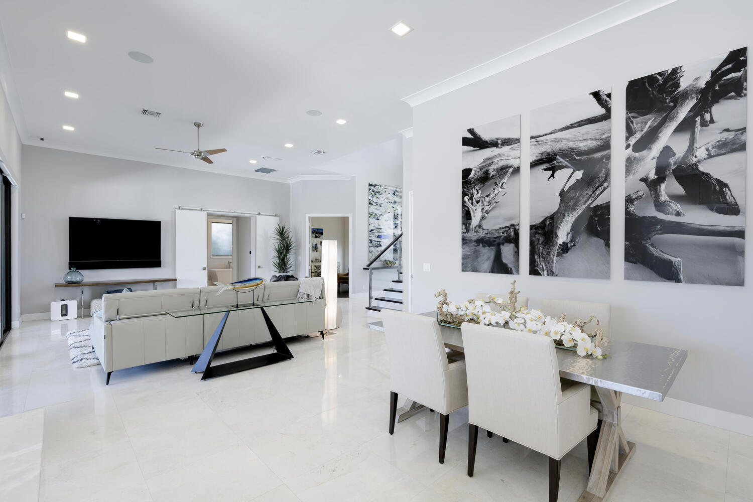 RIDGE HARBOUR ESTATES - Residential