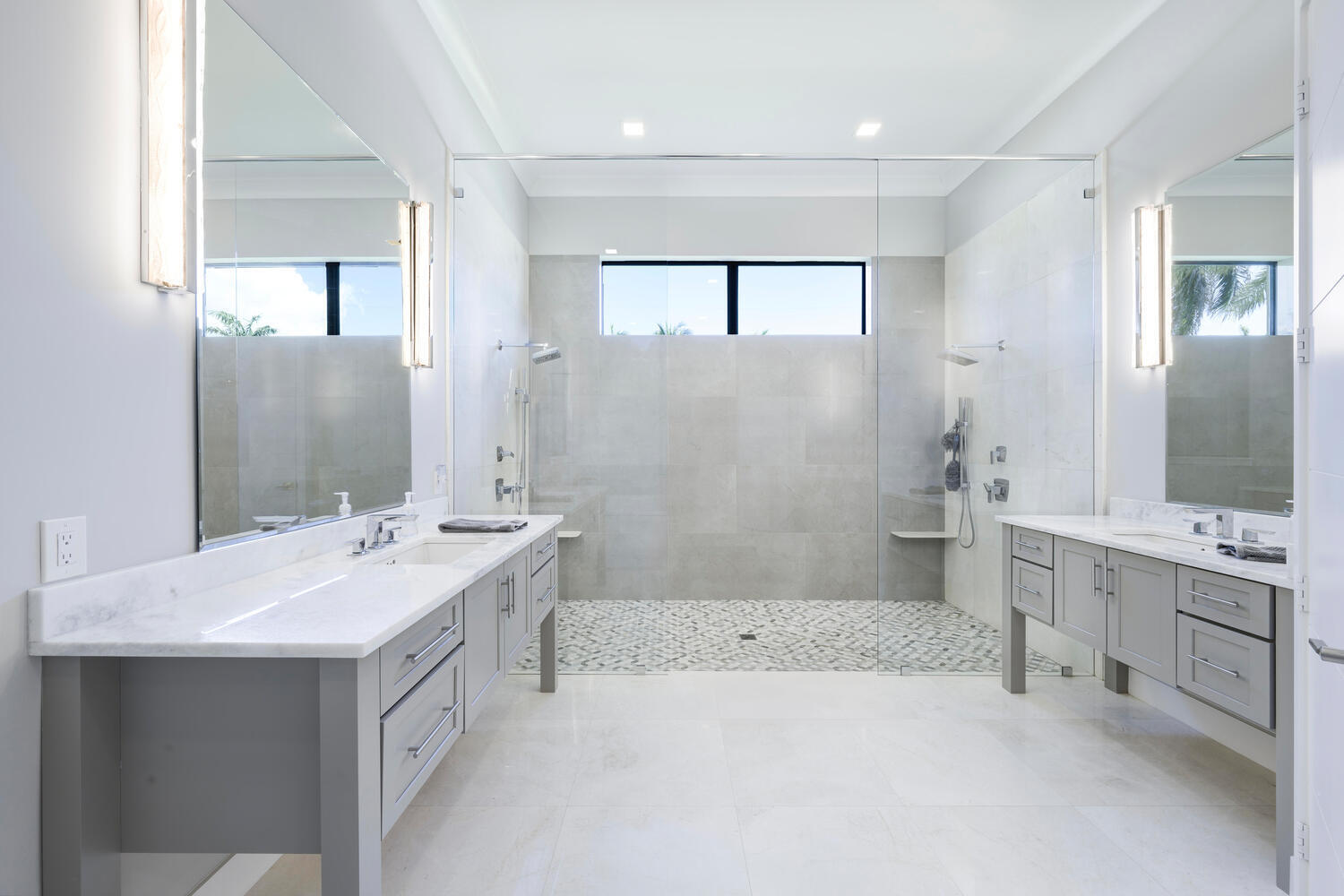 RIDGE HARBOUR ESTATES - Residential