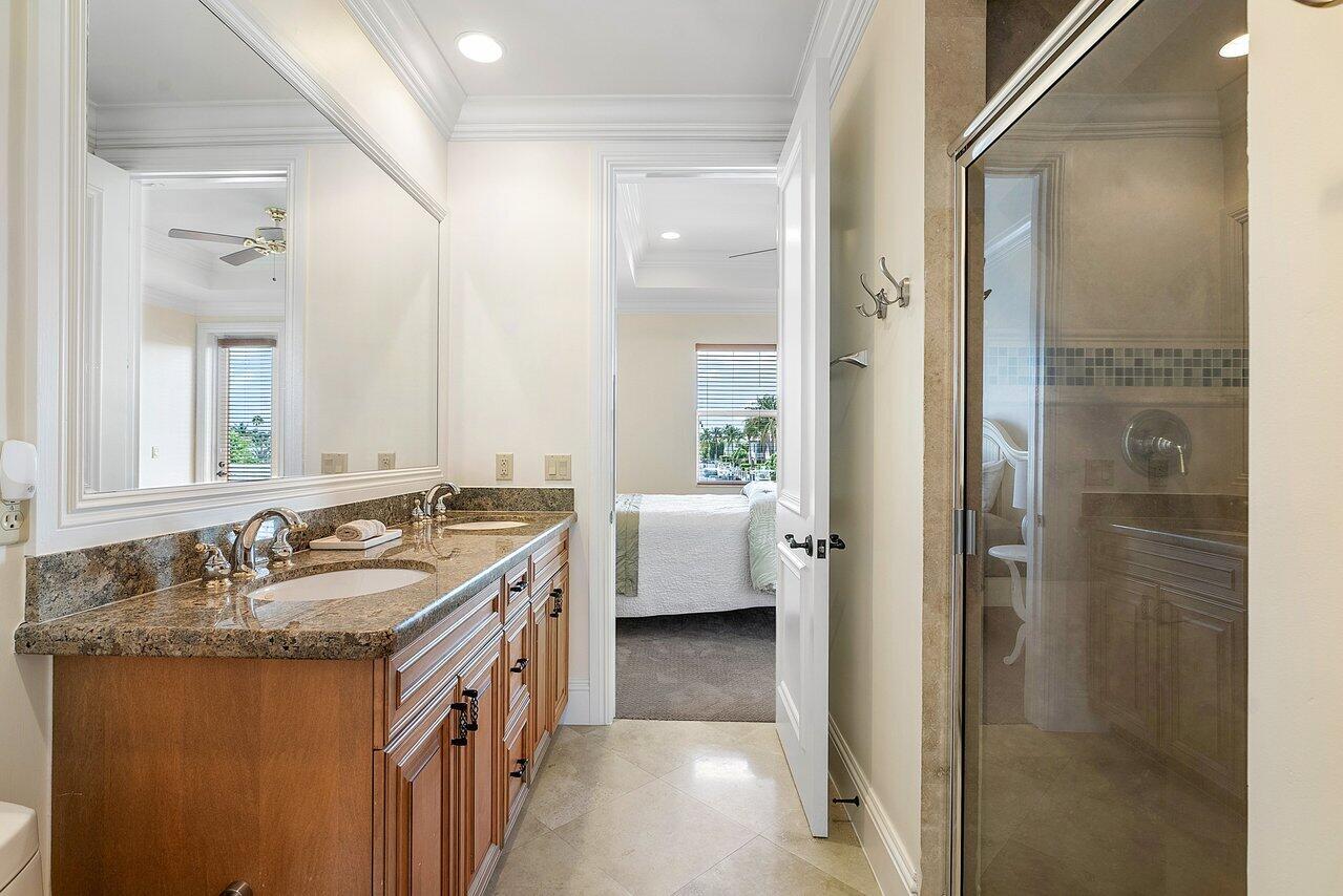 BOCA HARBOUR ISLAND SEC - Residential