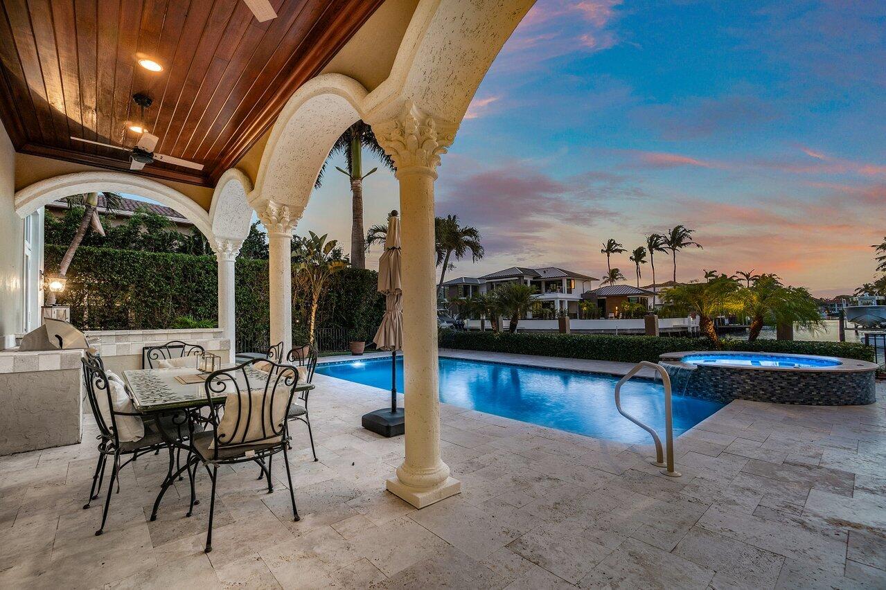 BOCA HARBOUR ISLAND SEC - Residential