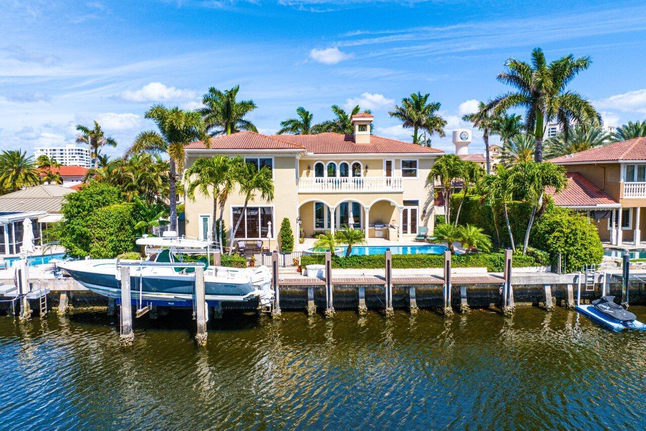 BOCA HARBOUR ISLAND SEC - Residential