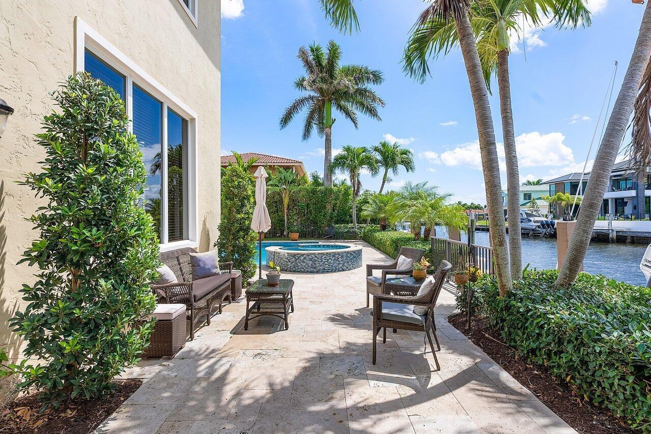 BOCA HARBOUR ISLAND SEC - Residential