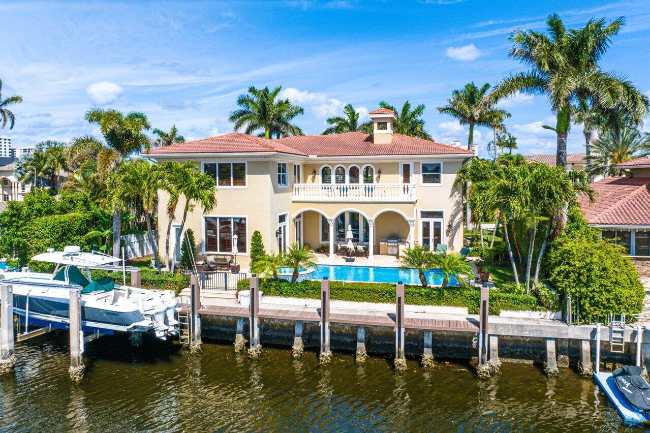 BOCA HARBOUR ISLAND SEC - Residential