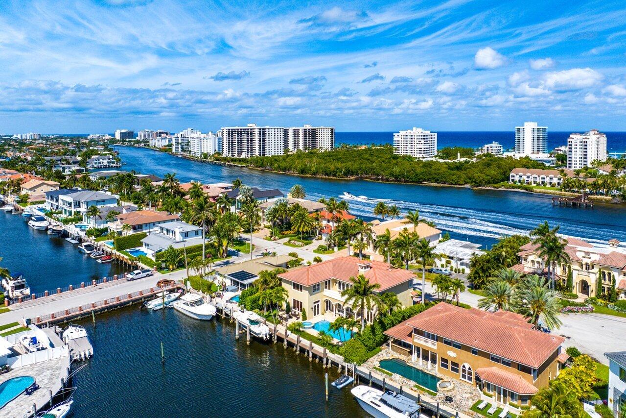 BOCA HARBOUR ISLAND SEC - Residential