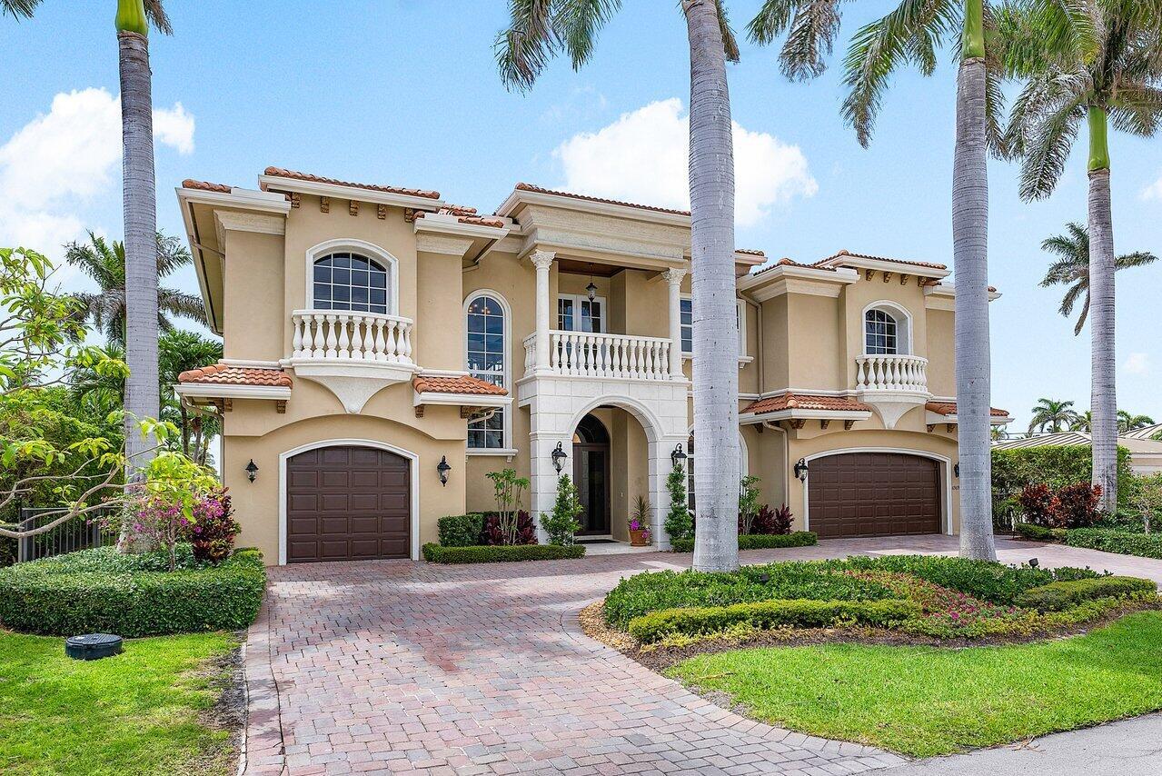 BOCA HARBOUR ISLAND SEC - Residential