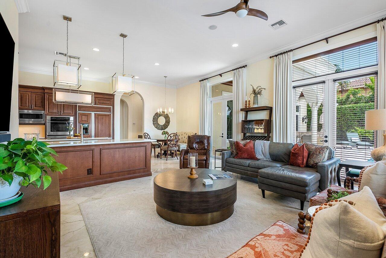 BOCA HARBOUR ISLAND SEC - Residential