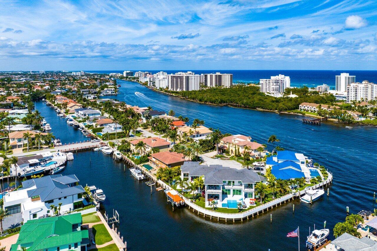 BOCA HARBOUR ISLAND SEC - Residential