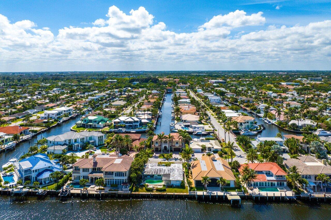 BOCA HARBOUR ISLAND SEC - Residential