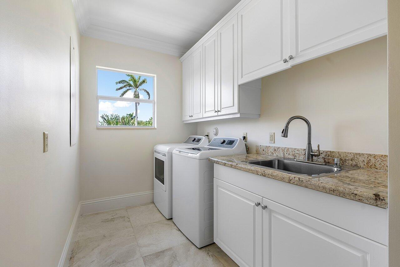 BOCA HARBOUR ISLAND SEC - Residential