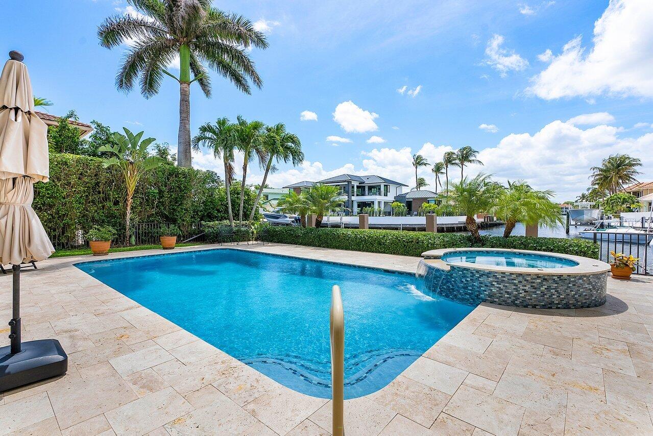 BOCA HARBOUR ISLAND SEC - Residential