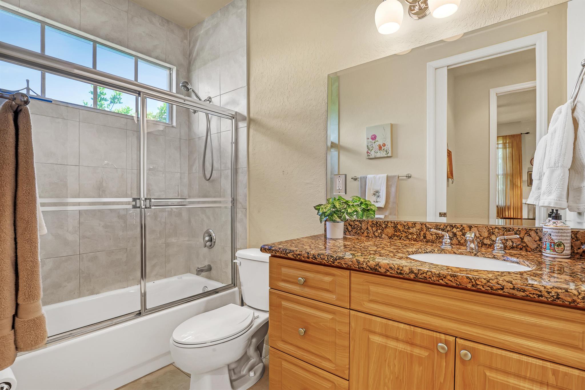 harbor village - Residential Lease