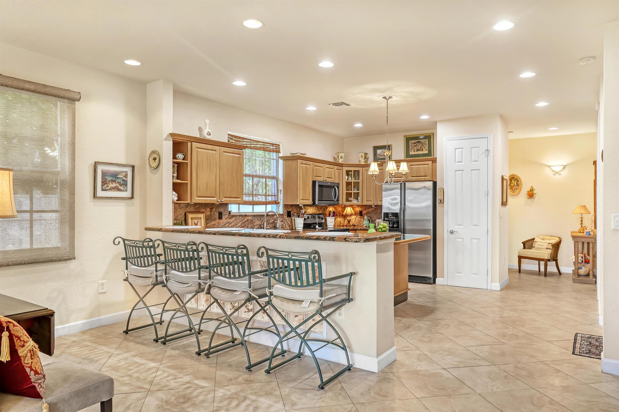 harbor village - Residential Lease