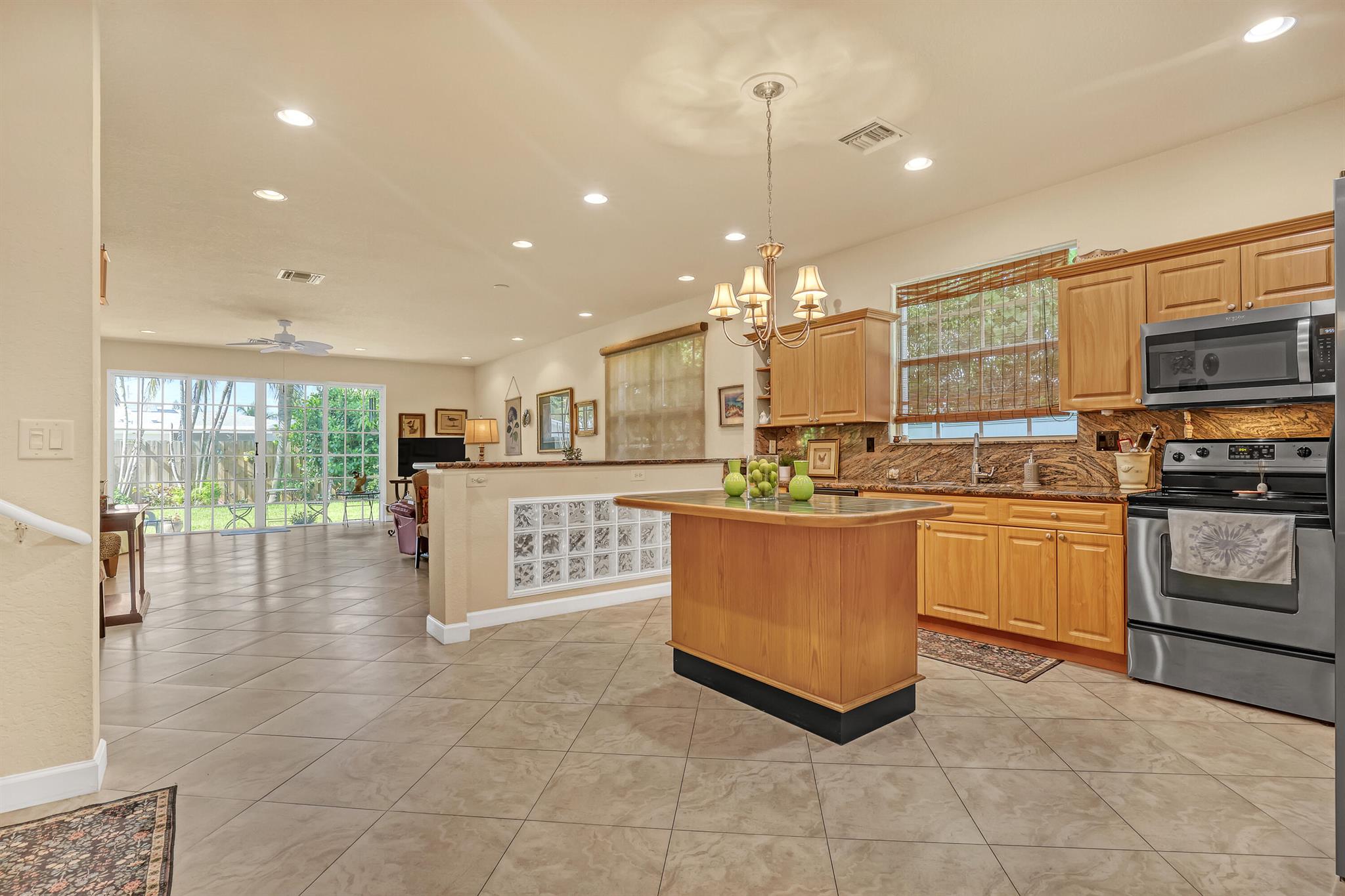 harbor village - Residential Lease