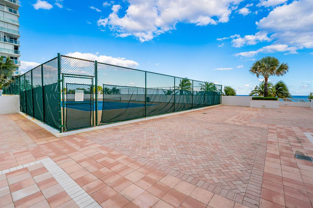 The Renaissance of Pompano - Residential Lease
