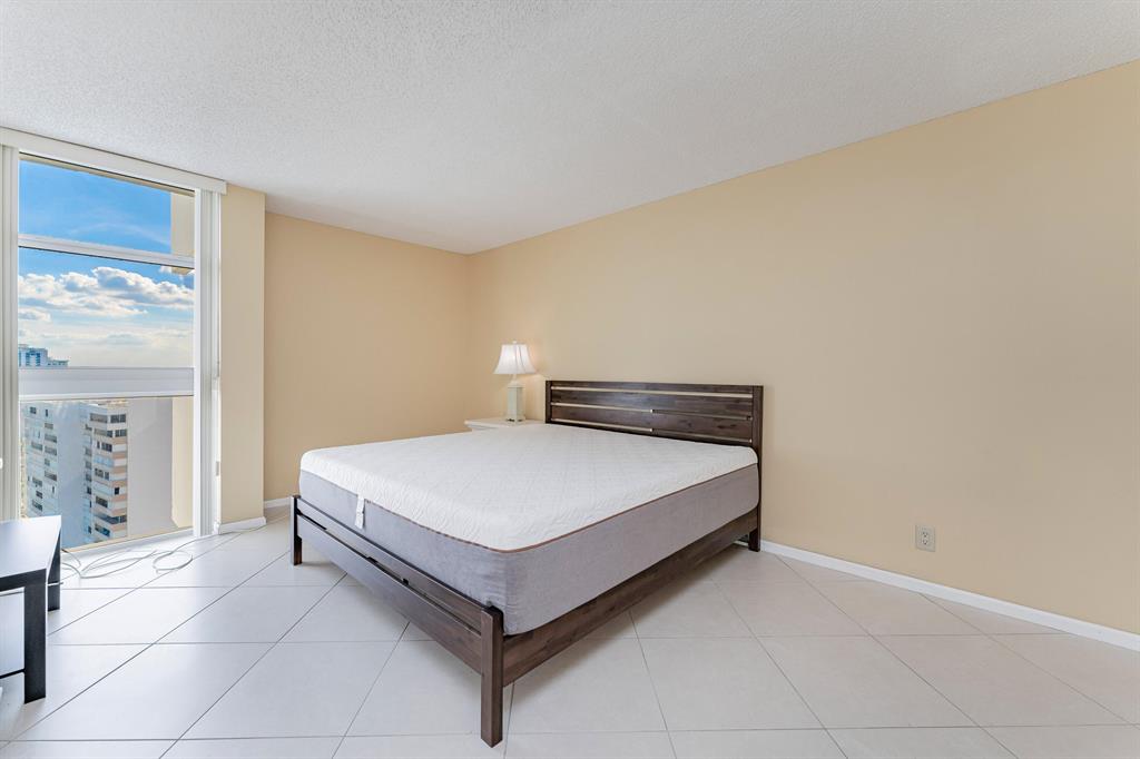 The Renaissance of Pompano - Residential Lease