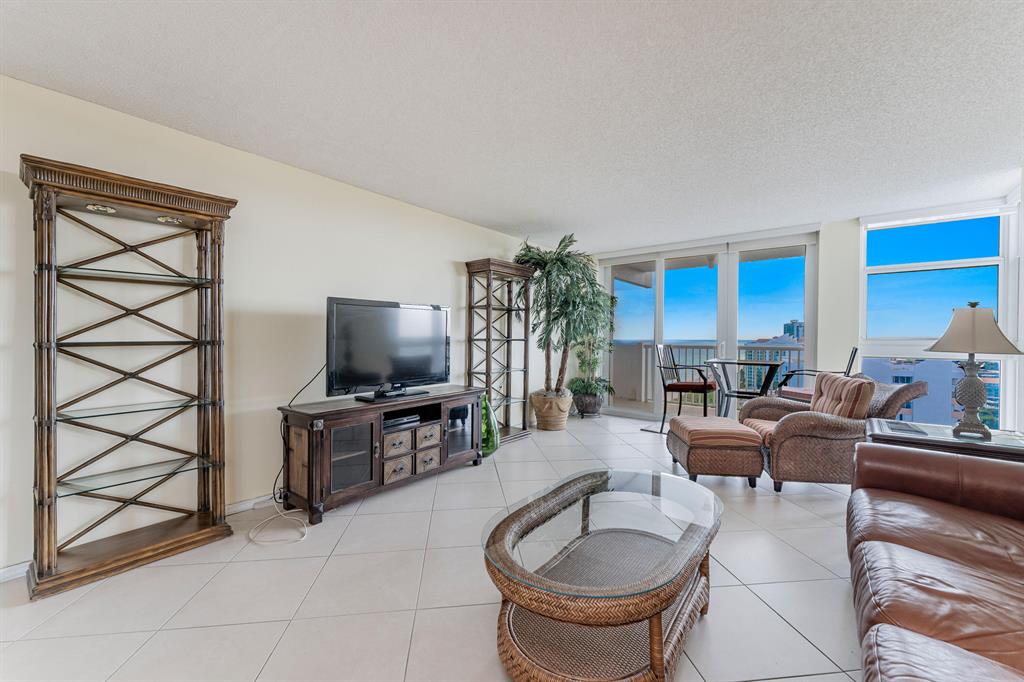 The Renaissance of Pompano - Residential Lease