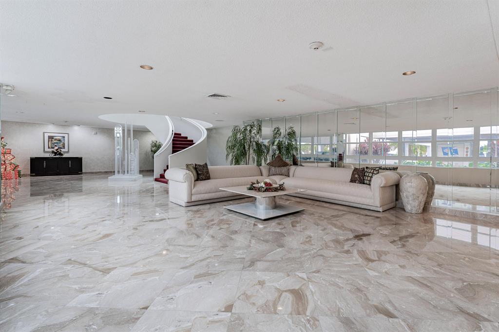 The Renaissance of Pompano - Residential Lease