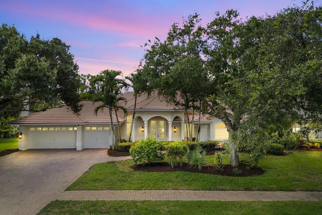 Photo of 4892 SW Hammock Creek Drive, Palm City, FL 34990 (MLS # R11117698)