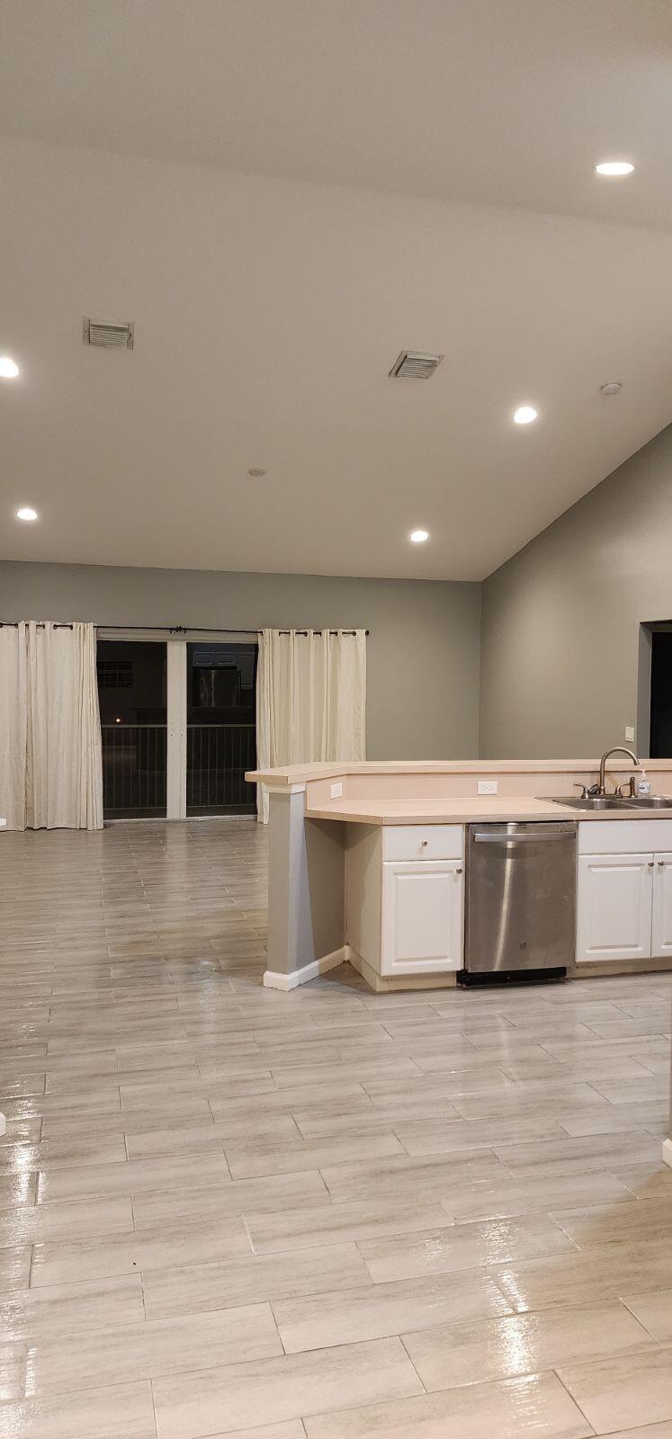 Properties 12614 Shoreline Drive