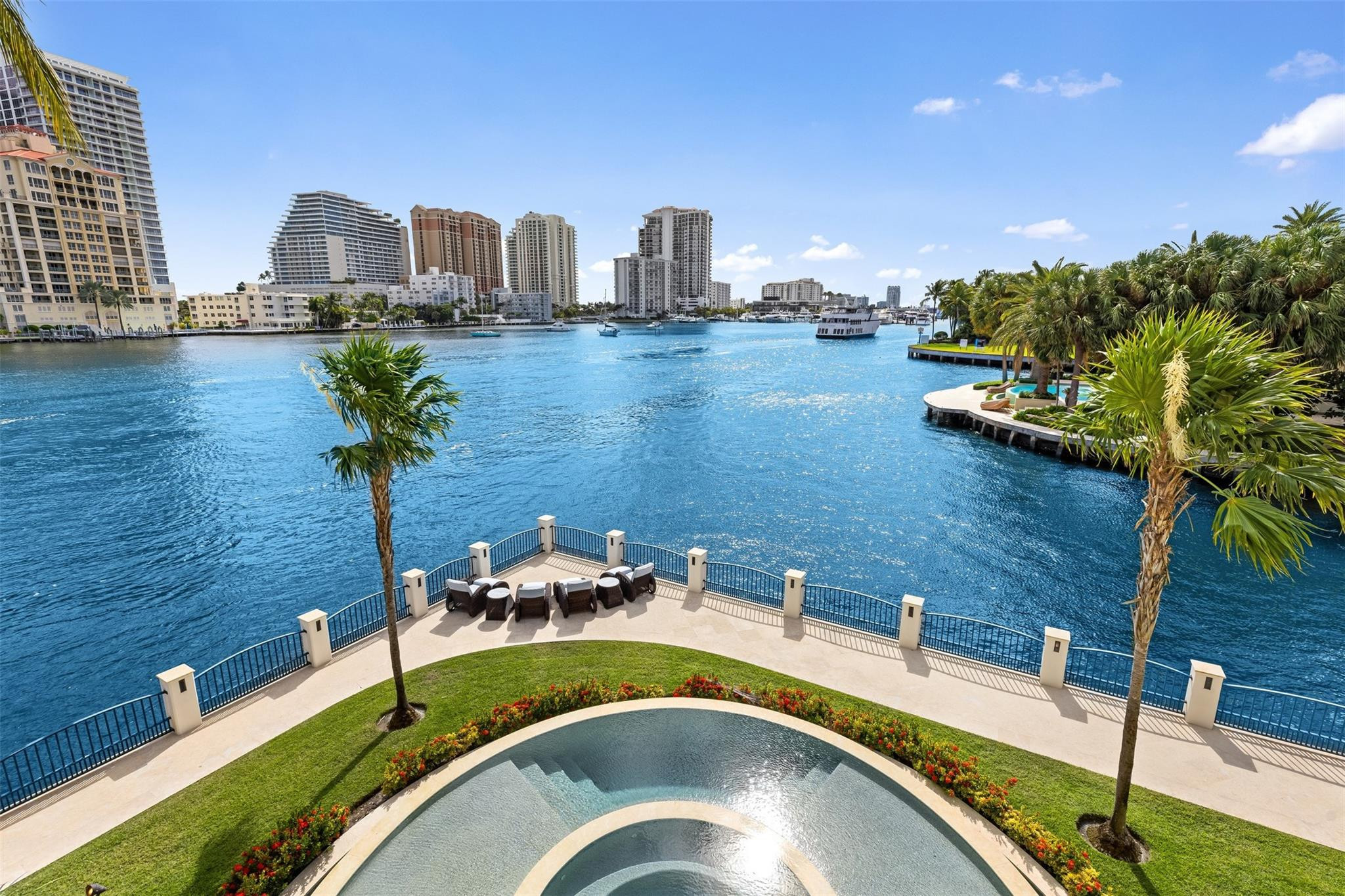 SEA ISLAND - Residential