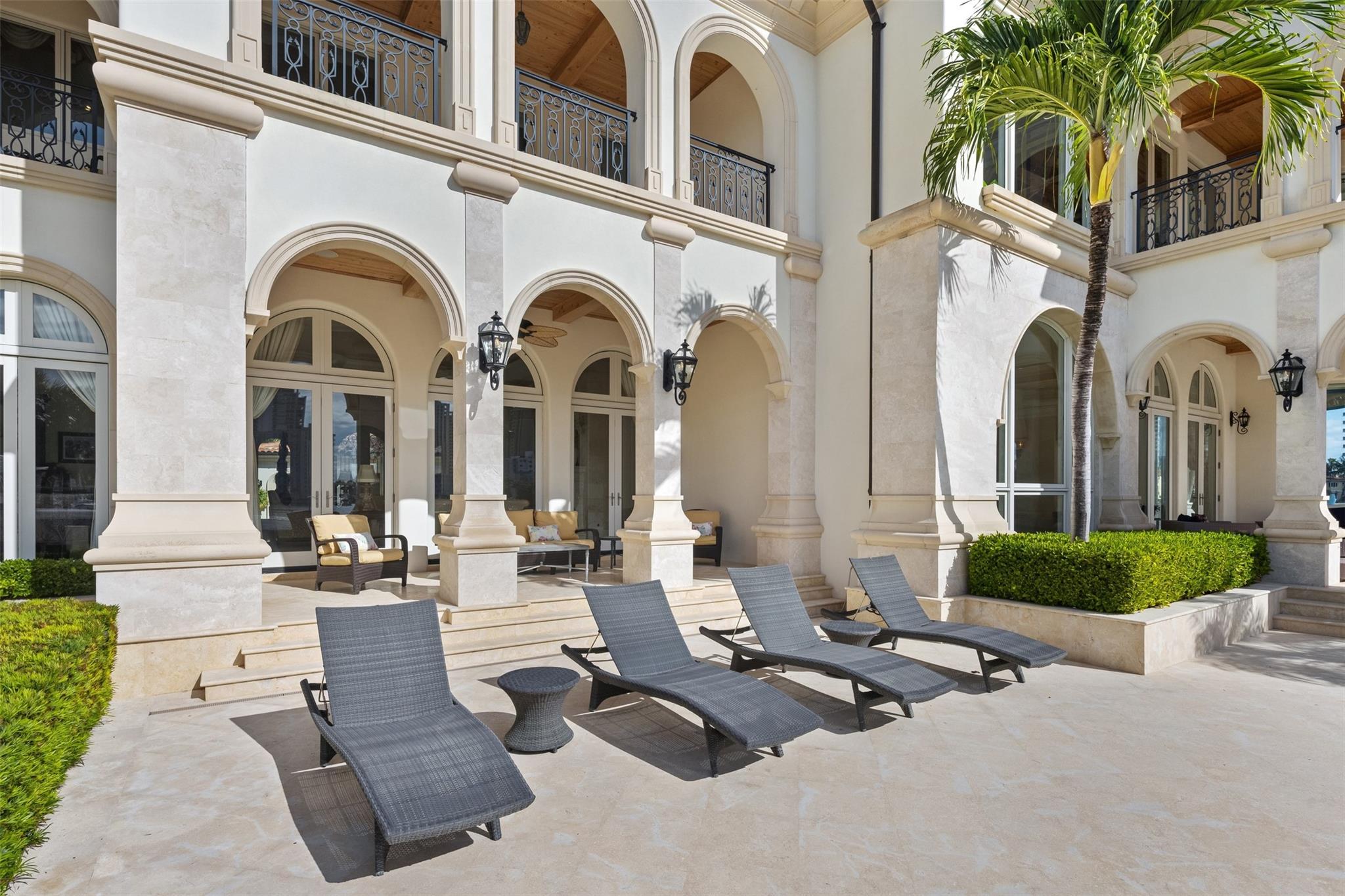 SEA ISLAND - Residential