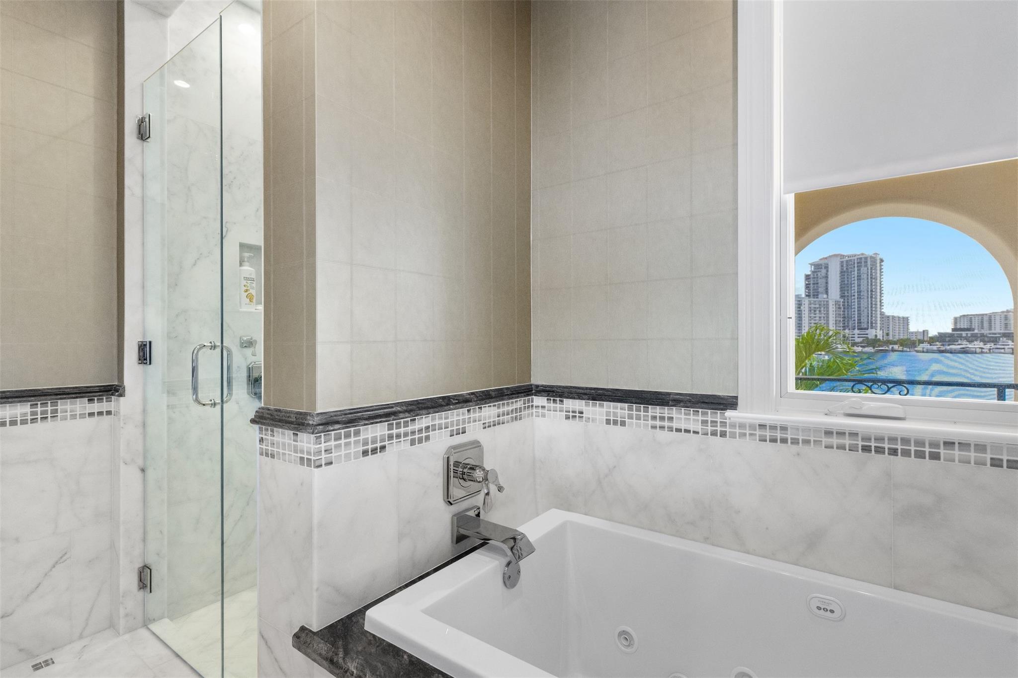 SEA ISLAND - Residential