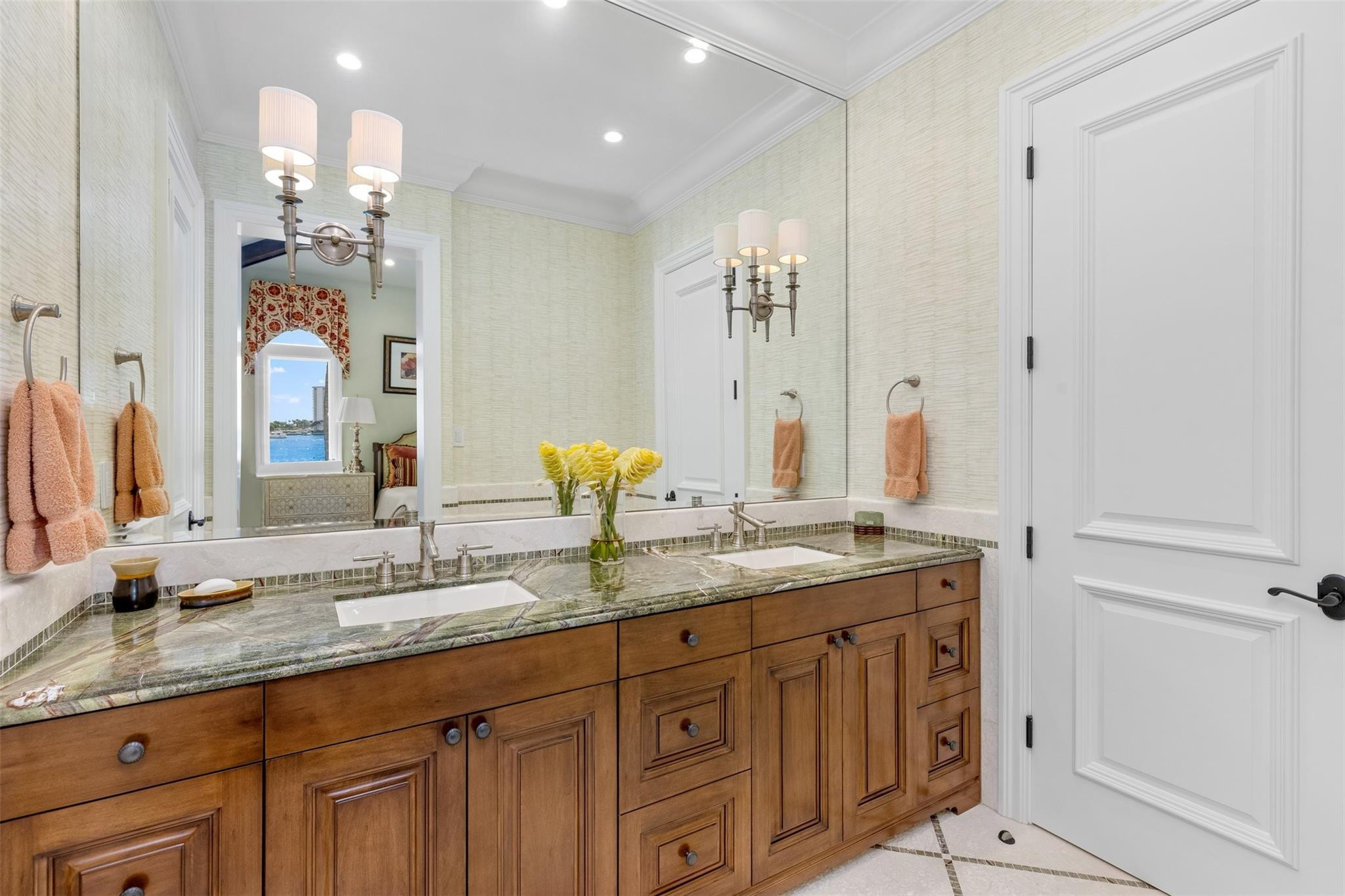 SEA ISLAND - Residential