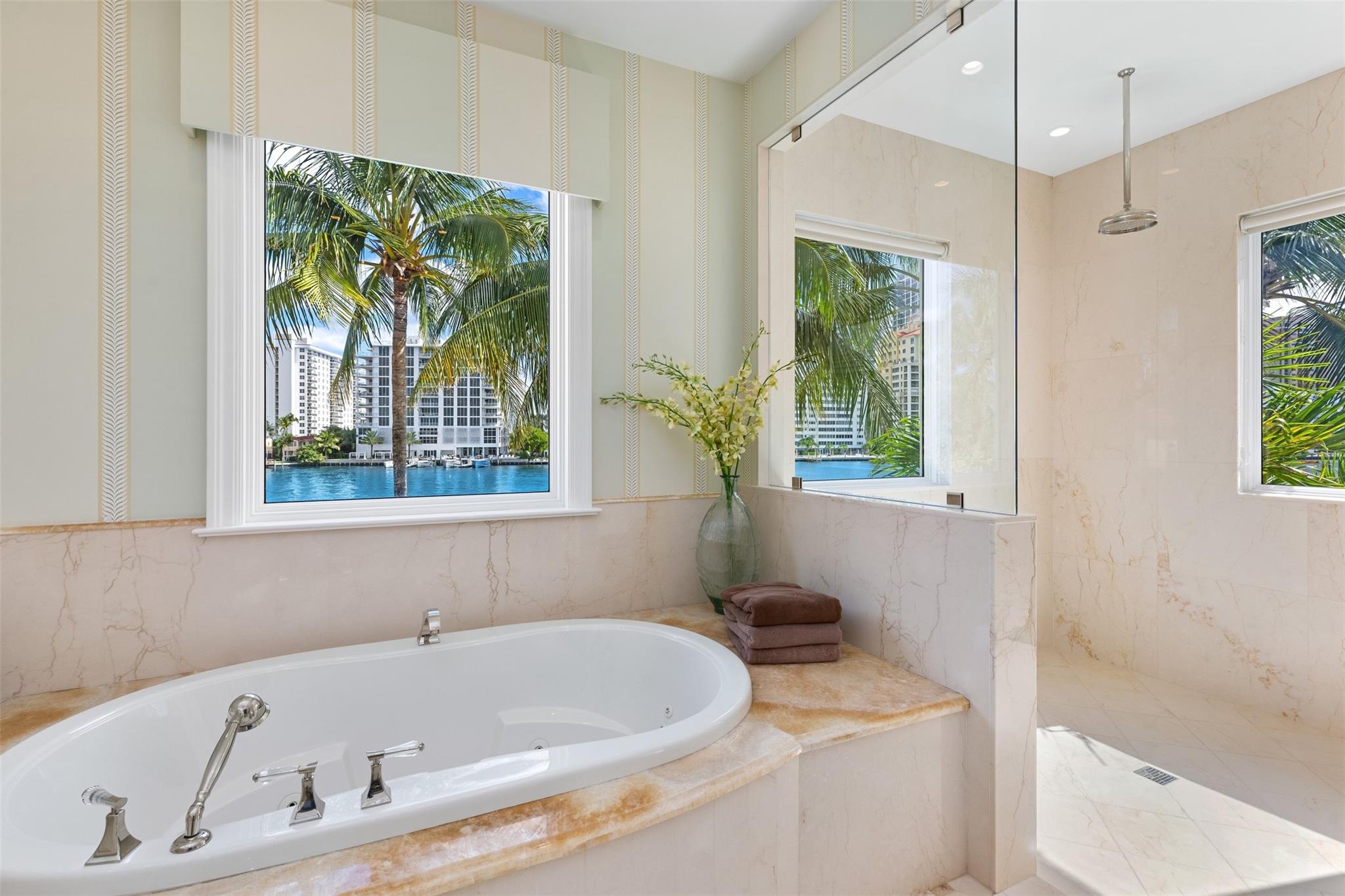 SEA ISLAND - Residential