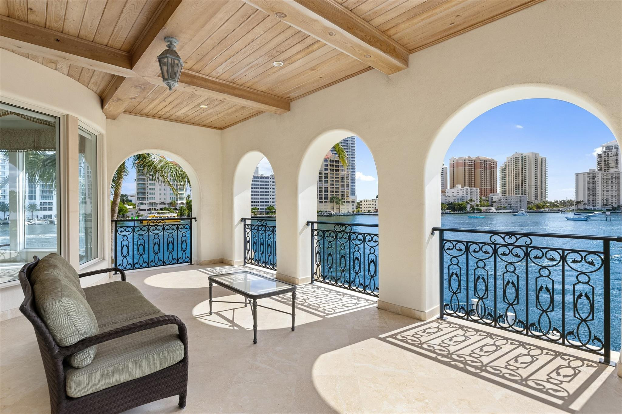 SEA ISLAND - Residential