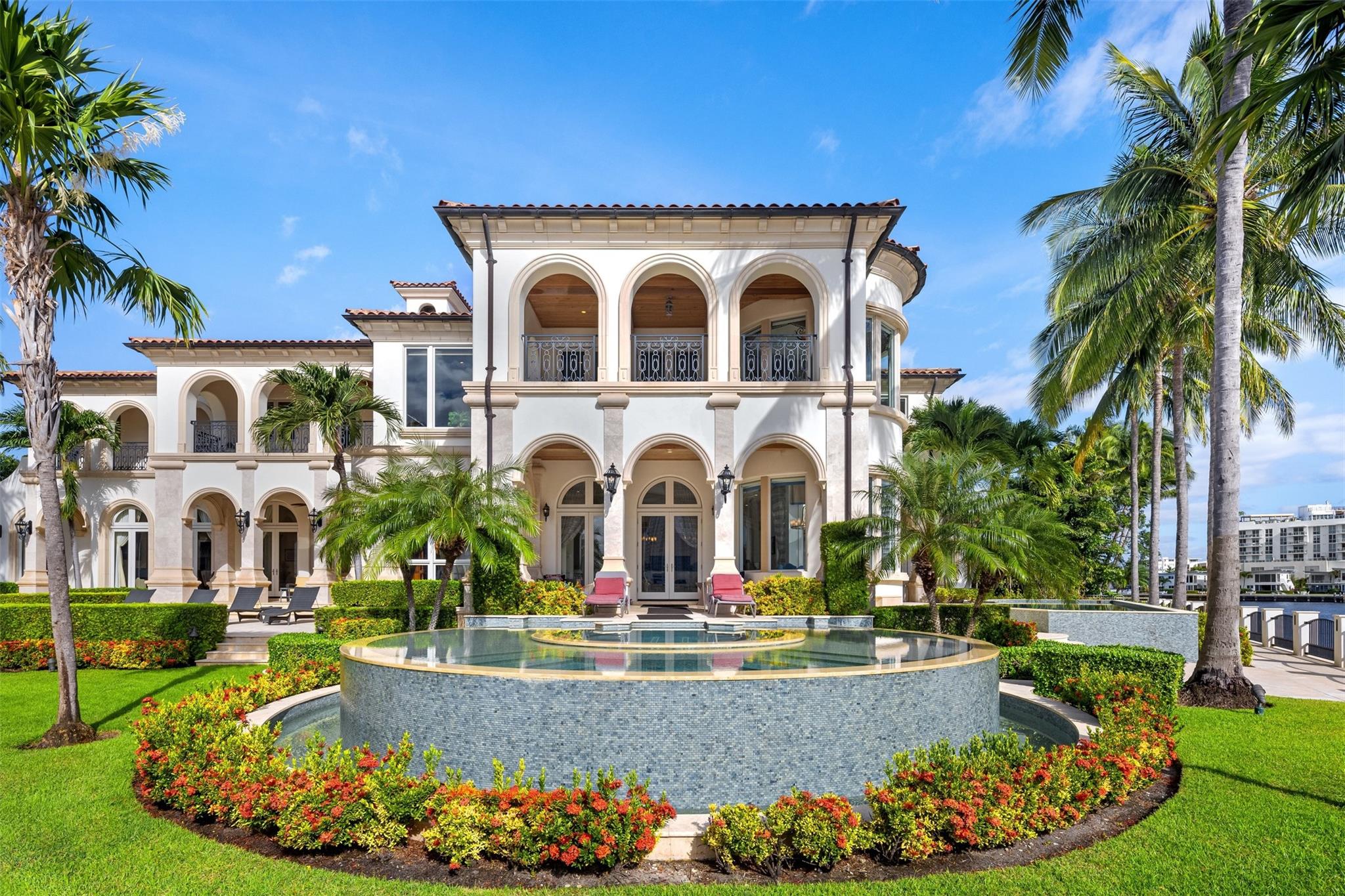SEA ISLAND - Residential