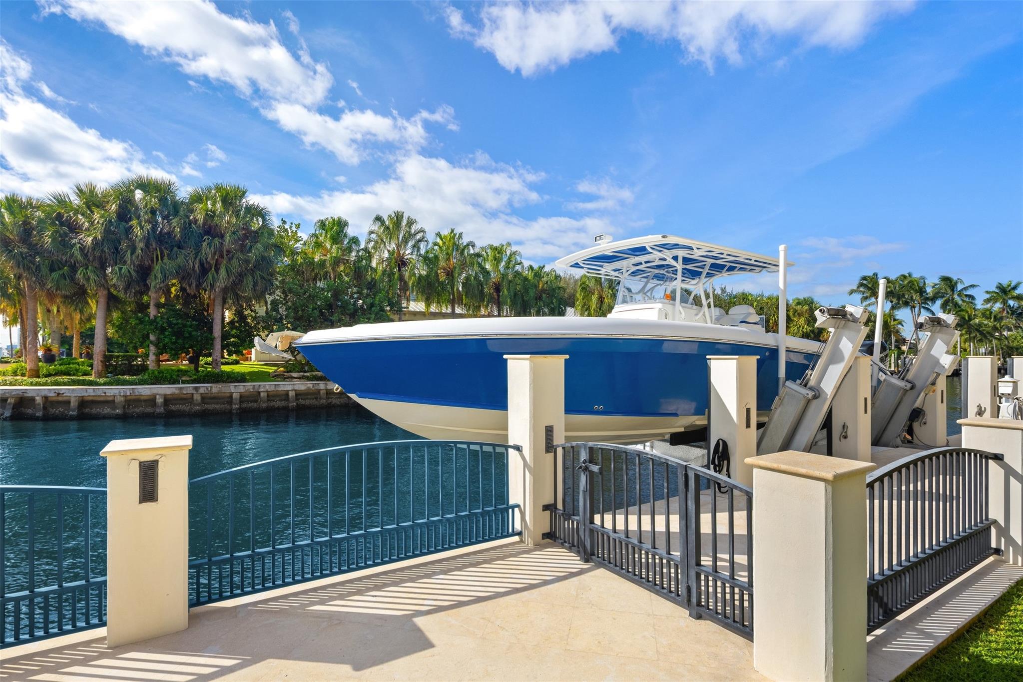 SEA ISLAND - Residential