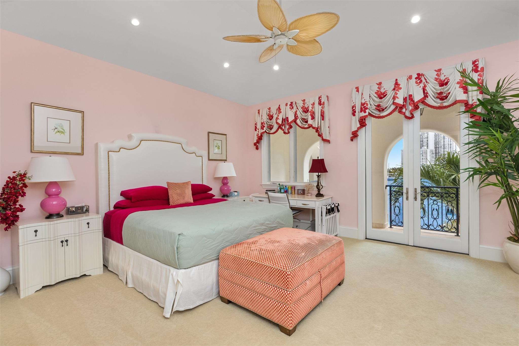 SEA ISLAND - Residential