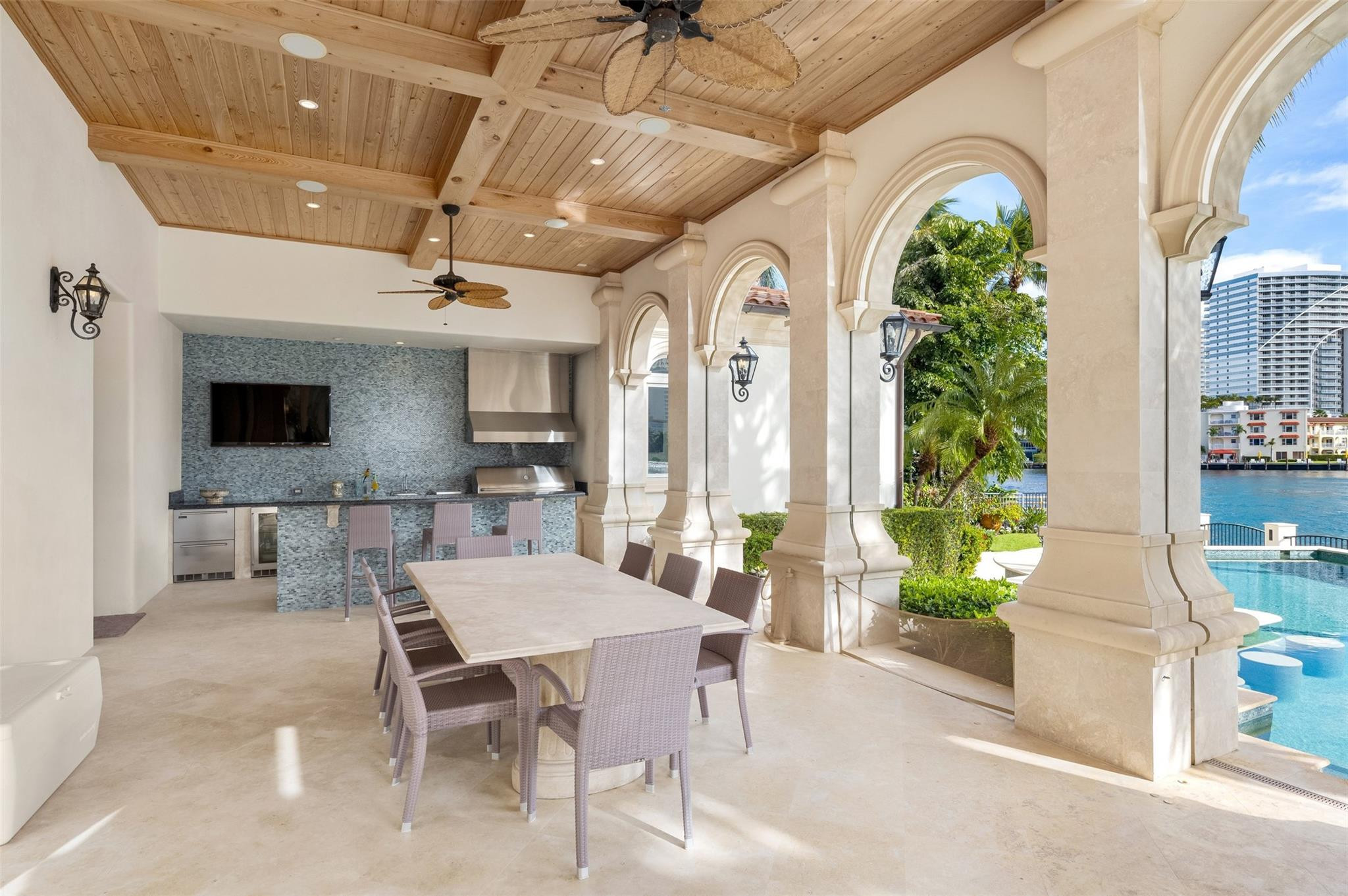 SEA ISLAND - Residential