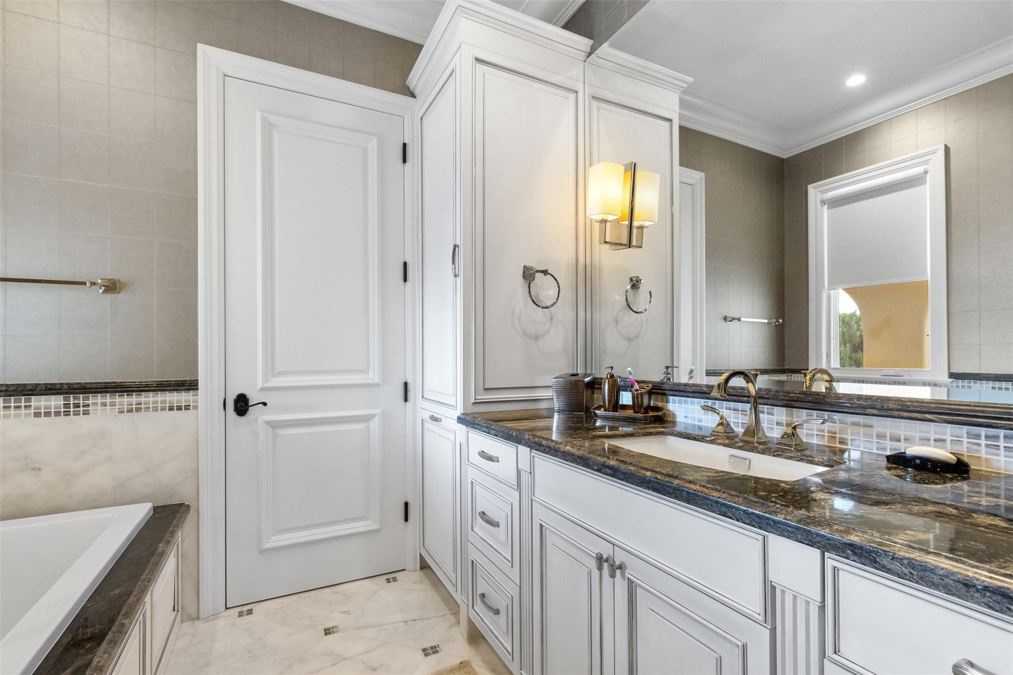 SEA ISLAND - Residential