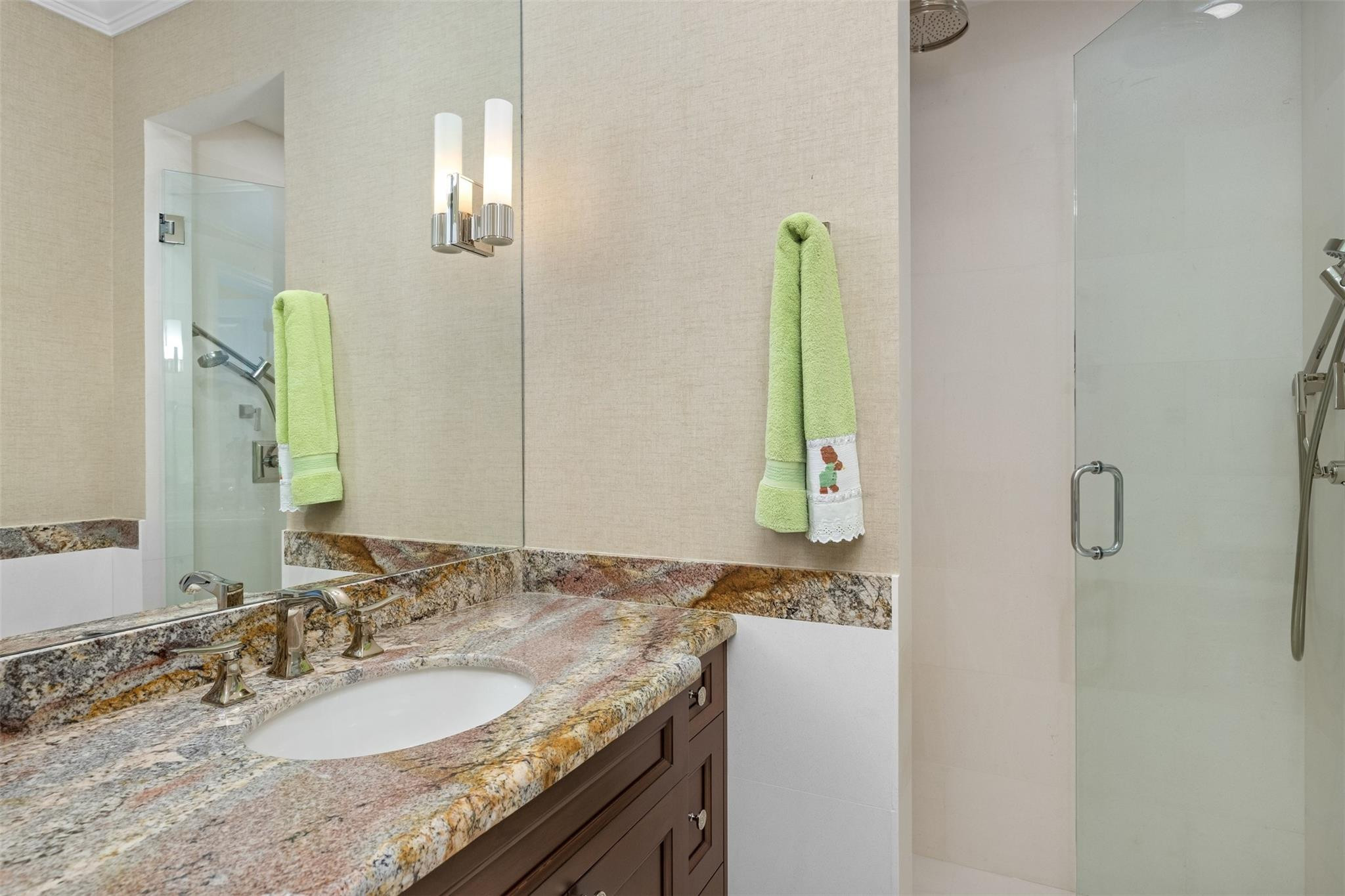 SEA ISLAND - Residential