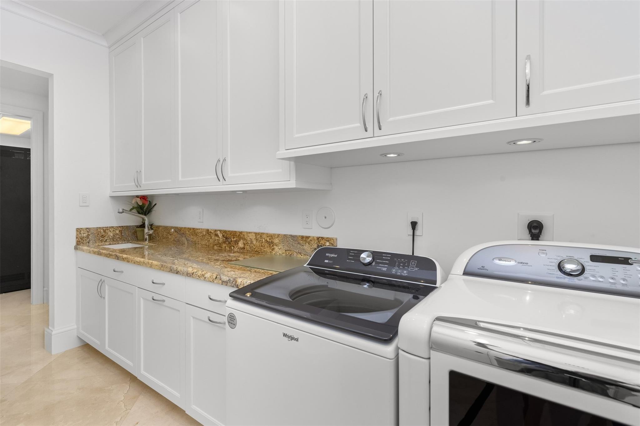 SEA ISLAND - Residential