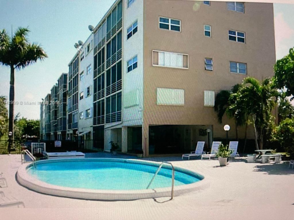 Photo of 200 NE 14th Avenue #Apt 222, Hallandale Beach, FL 33009 (MLS # B26024146)