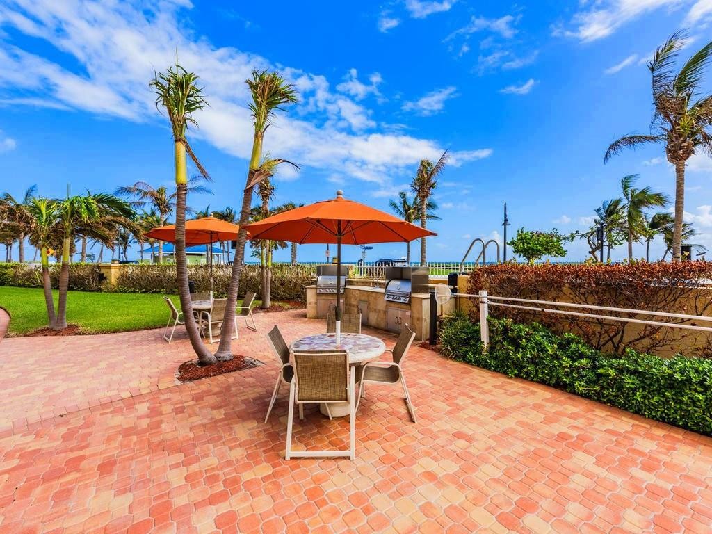 BERMUDA HOUSE CONDO - Residential