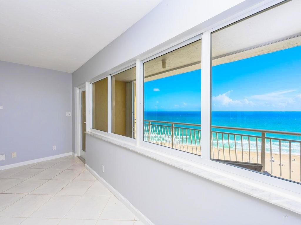 BERMUDA HOUSE CONDO - Residential