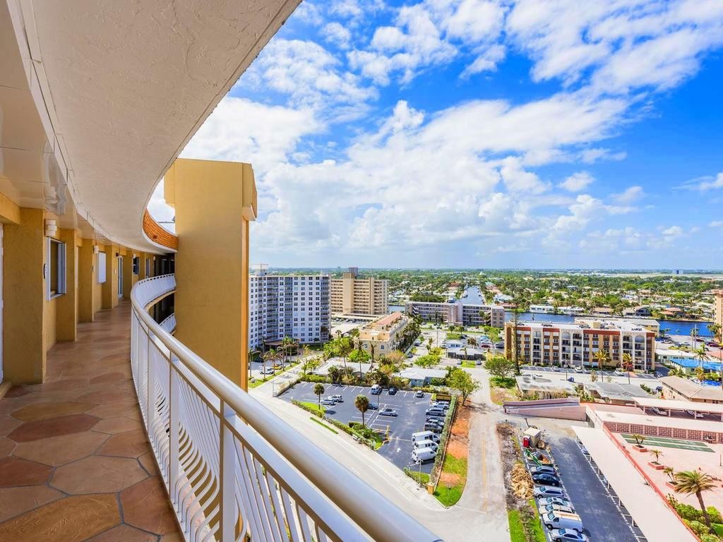 BERMUDA HOUSE CONDO - Residential