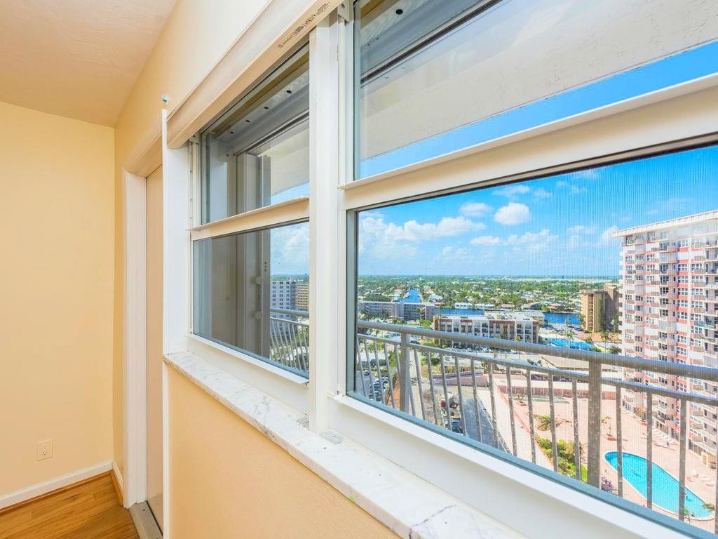 BERMUDA HOUSE CONDO - Residential