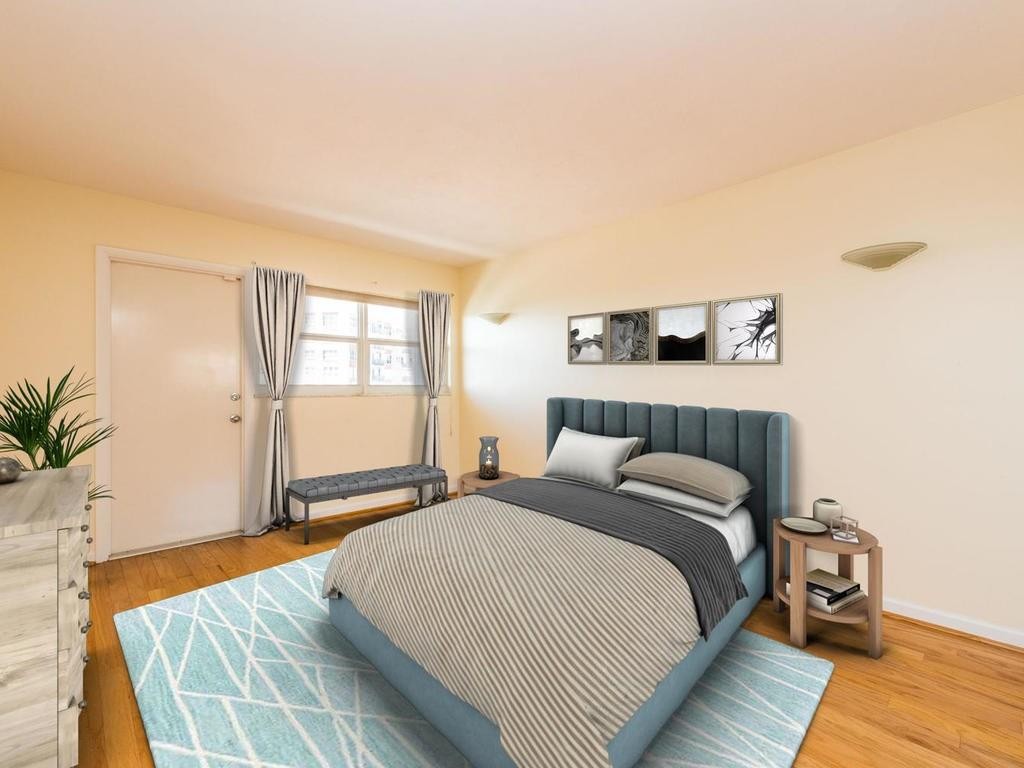 BERMUDA HOUSE CONDO - Residential