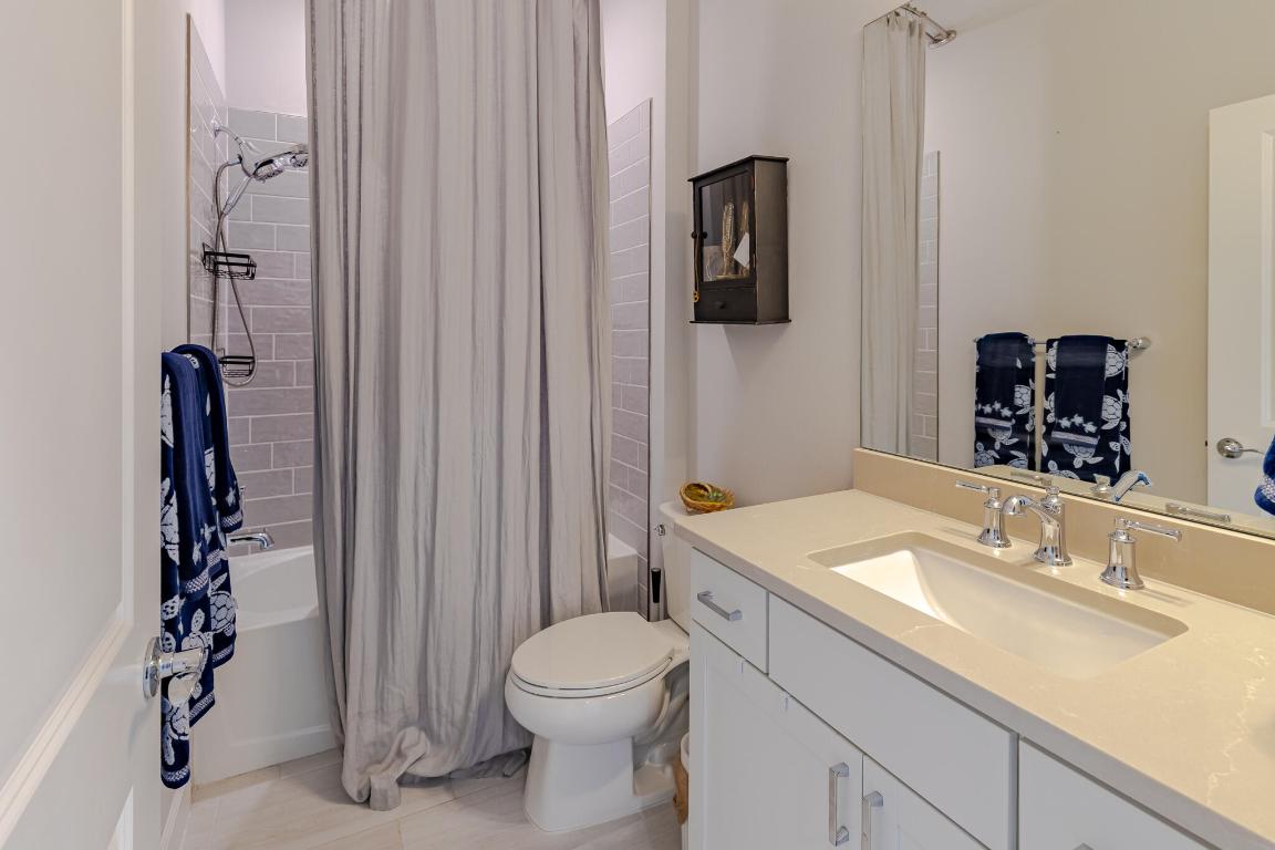 VERANDA GARDENS EAST PHASE 4 - Residential