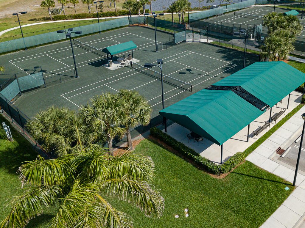 VERANDA GARDENS EAST PHASE 4 - Residential