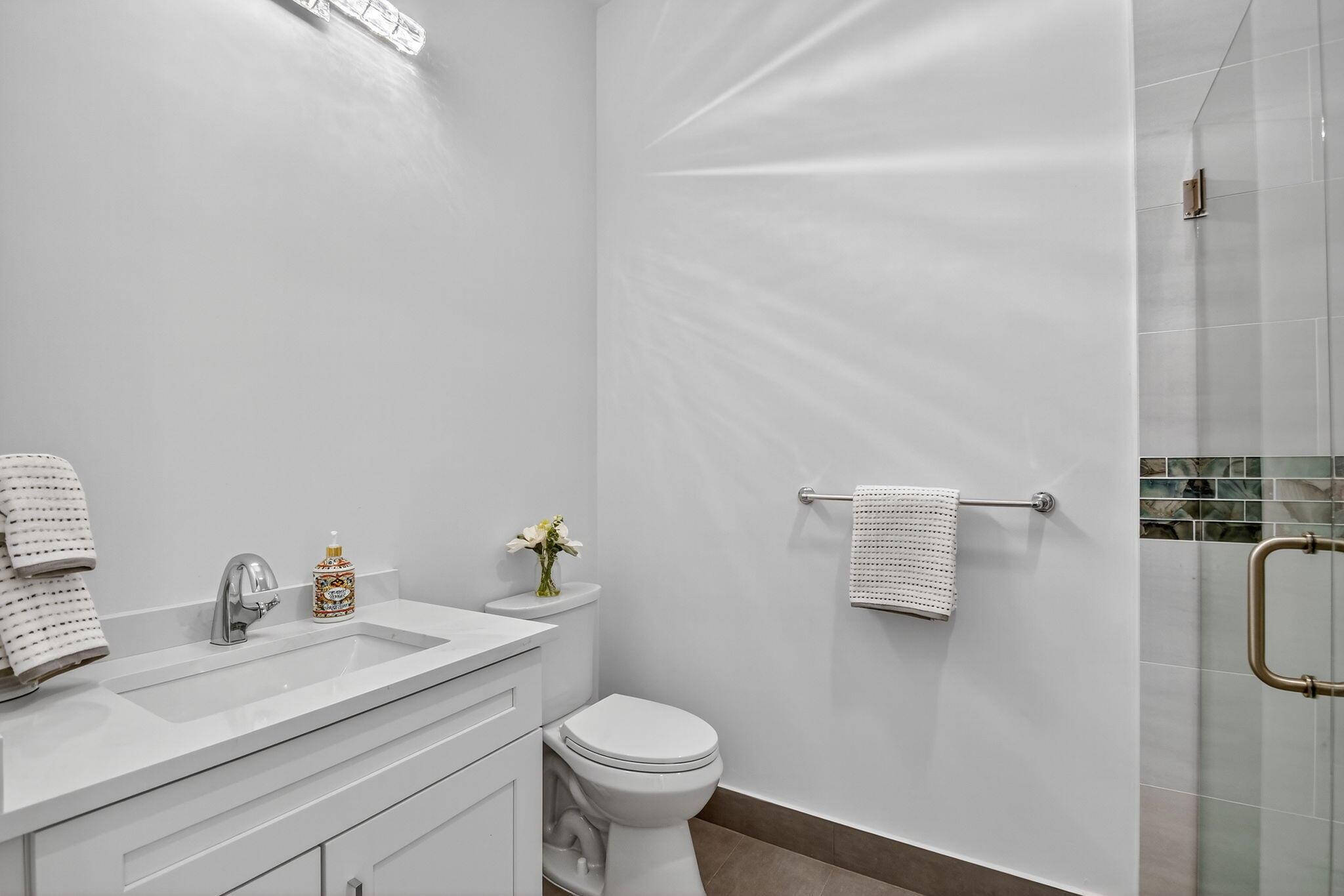 Wellington, Florida 33414, United States, 3 Bedrooms Bedrooms, ,3 BathroomsBathrooms,Residential,Pending,209490